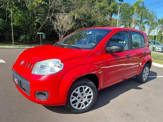 FIAT UNO 1.0 EVO VIVACE 8V FLEX 4P MANUAL FIAT UNO 1.0 EVO VIVACE 8V FLEX 4P MANUAL